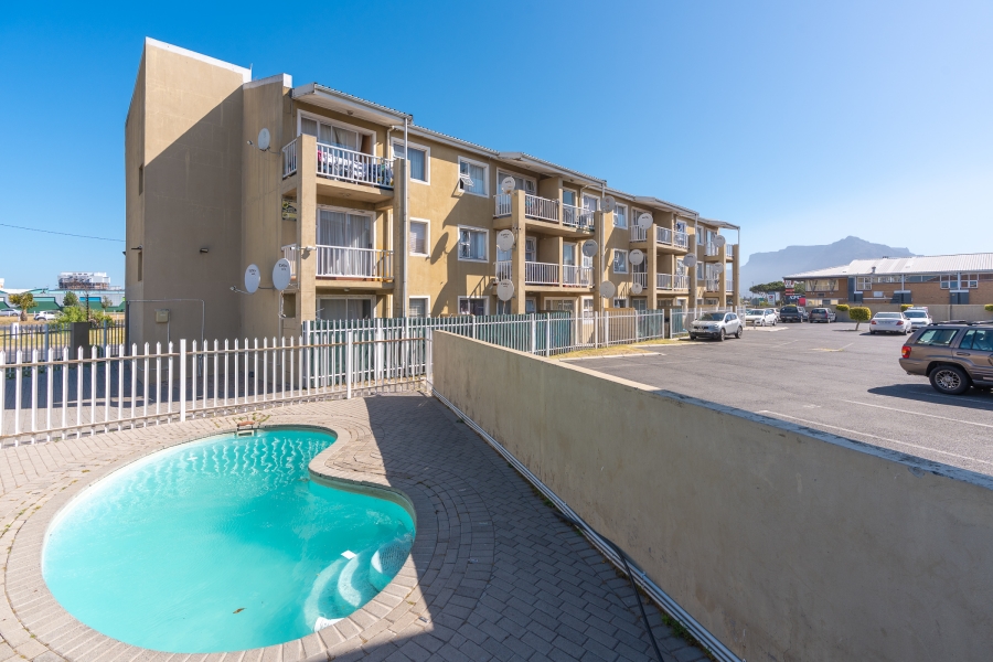 2 Bedroom Property for Sale in Thornton Western Cape